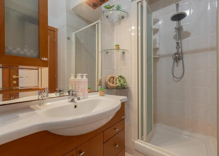 Apartment Oddone Comfy By Wonderful Italy