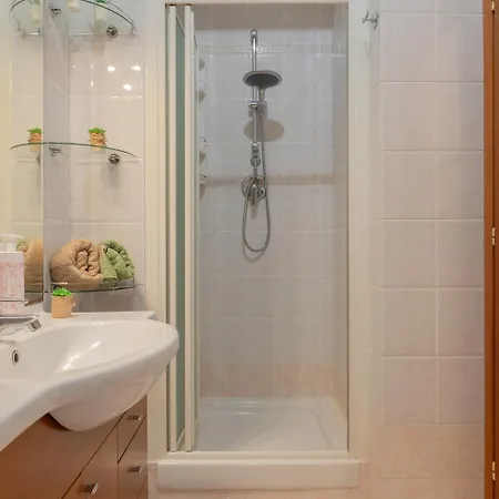 Oddone Comfy By Wonderful Italy